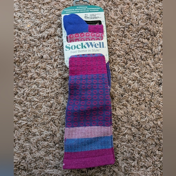 SockWell Compression Socks - Picture 2 of 3